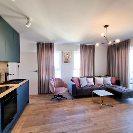 Visit Baltic - Sun Towers -2 Sypialnie - Parking Inklusive Apartment Swinoujscie Luaran gambar