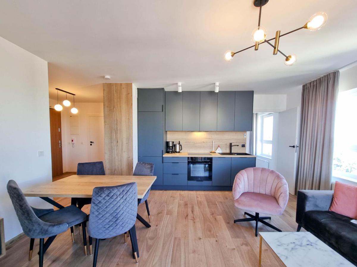 Visit Baltic - Sun Towers -2 Sypialnie - Parking Inklusive Apartment Swinoujscie Luaran gambar